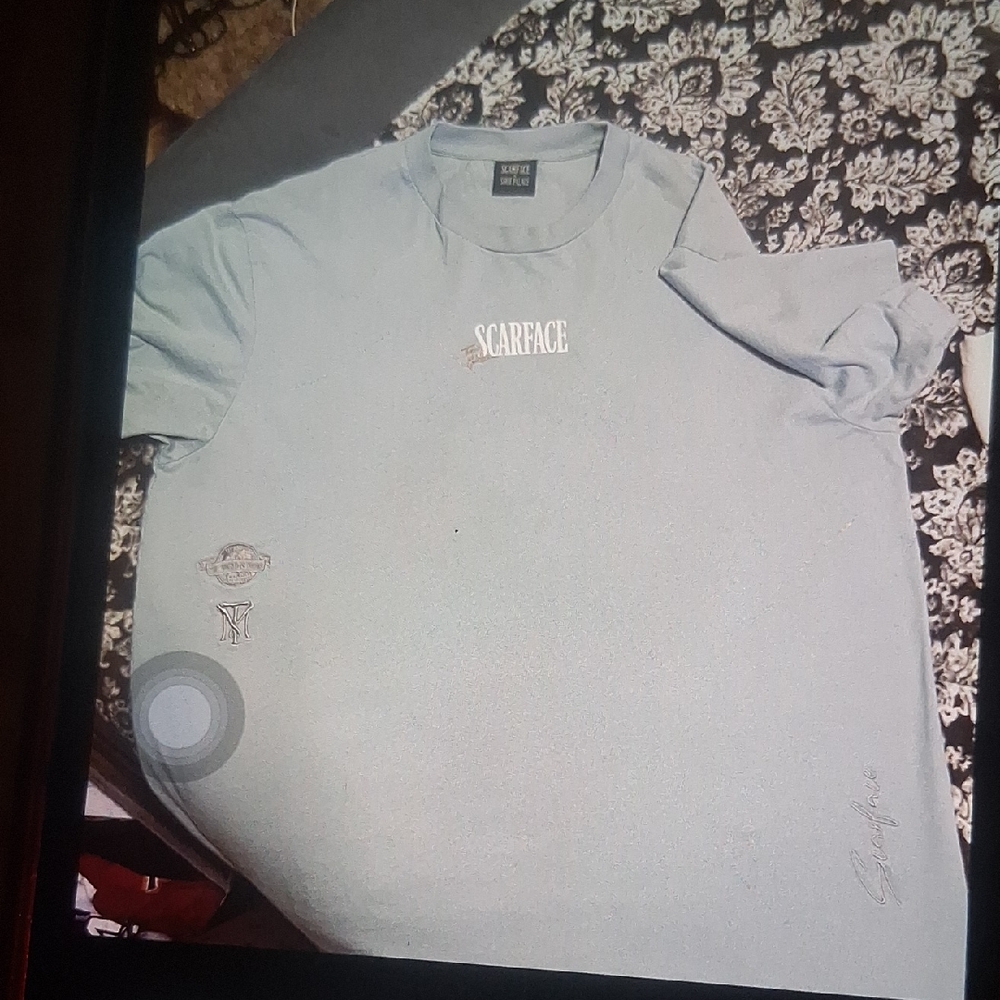 Scarface Graphic Tee in Light Gray